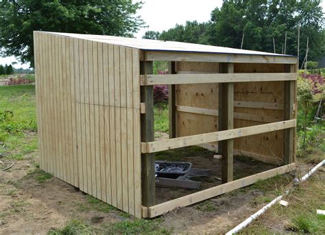How to build a 8&39; x 10&39; shelter in the winter. . How to build a donkey shelter